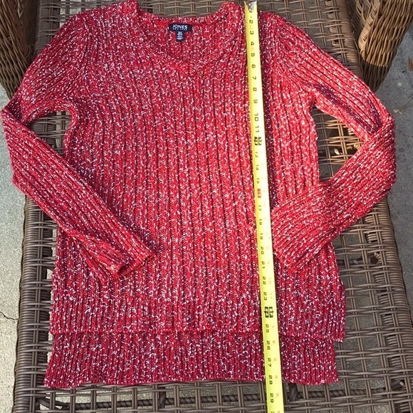 Jones New York Red V Neck Sweater withh Bell Sleeves Size Medium - Picture 9 of 11